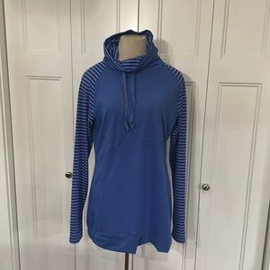 Mountain Hardware Pullover